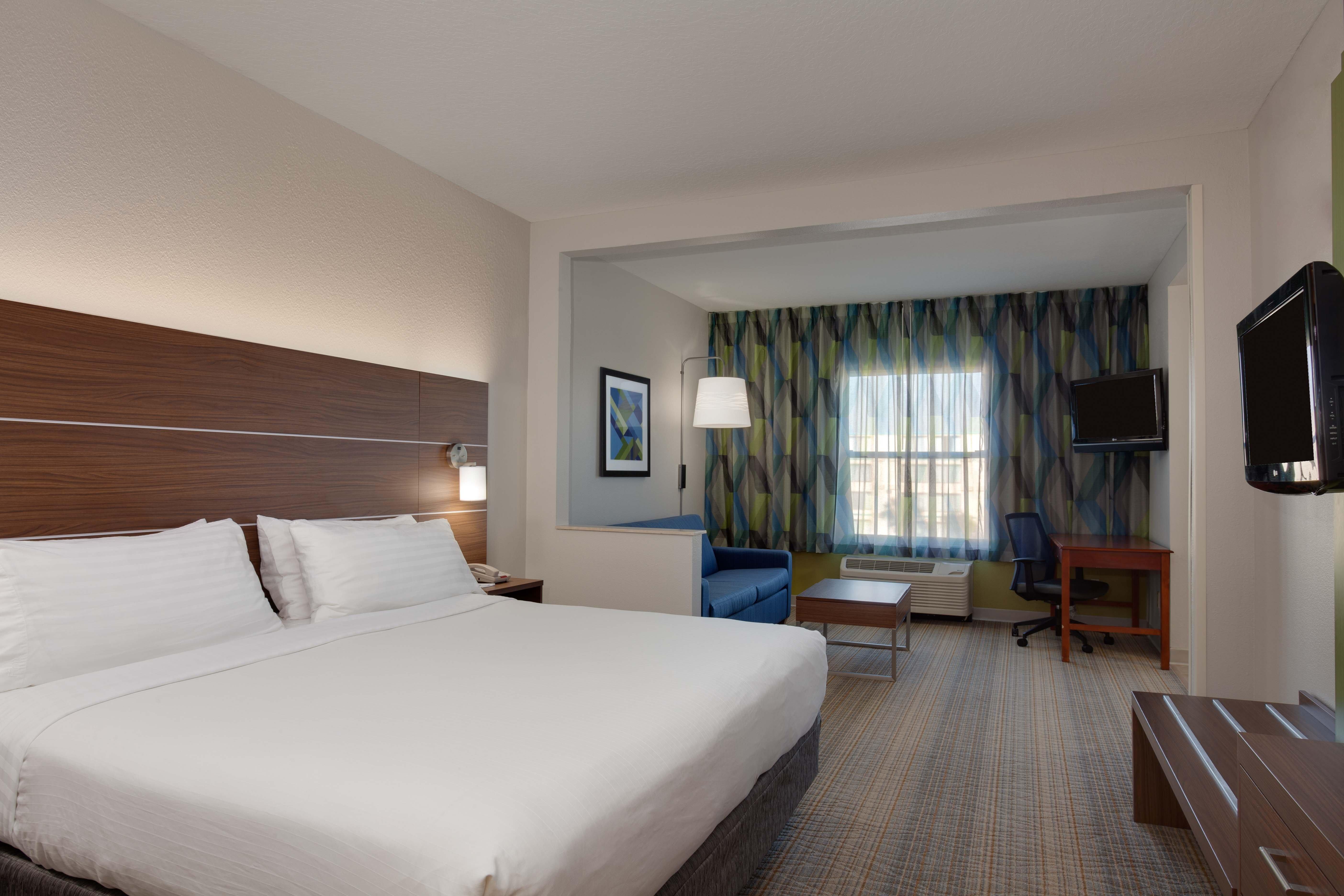 Holiday Inn Express & Suites Orlando International Airport, An Ihg Hotel מראה חיצוני תמונה