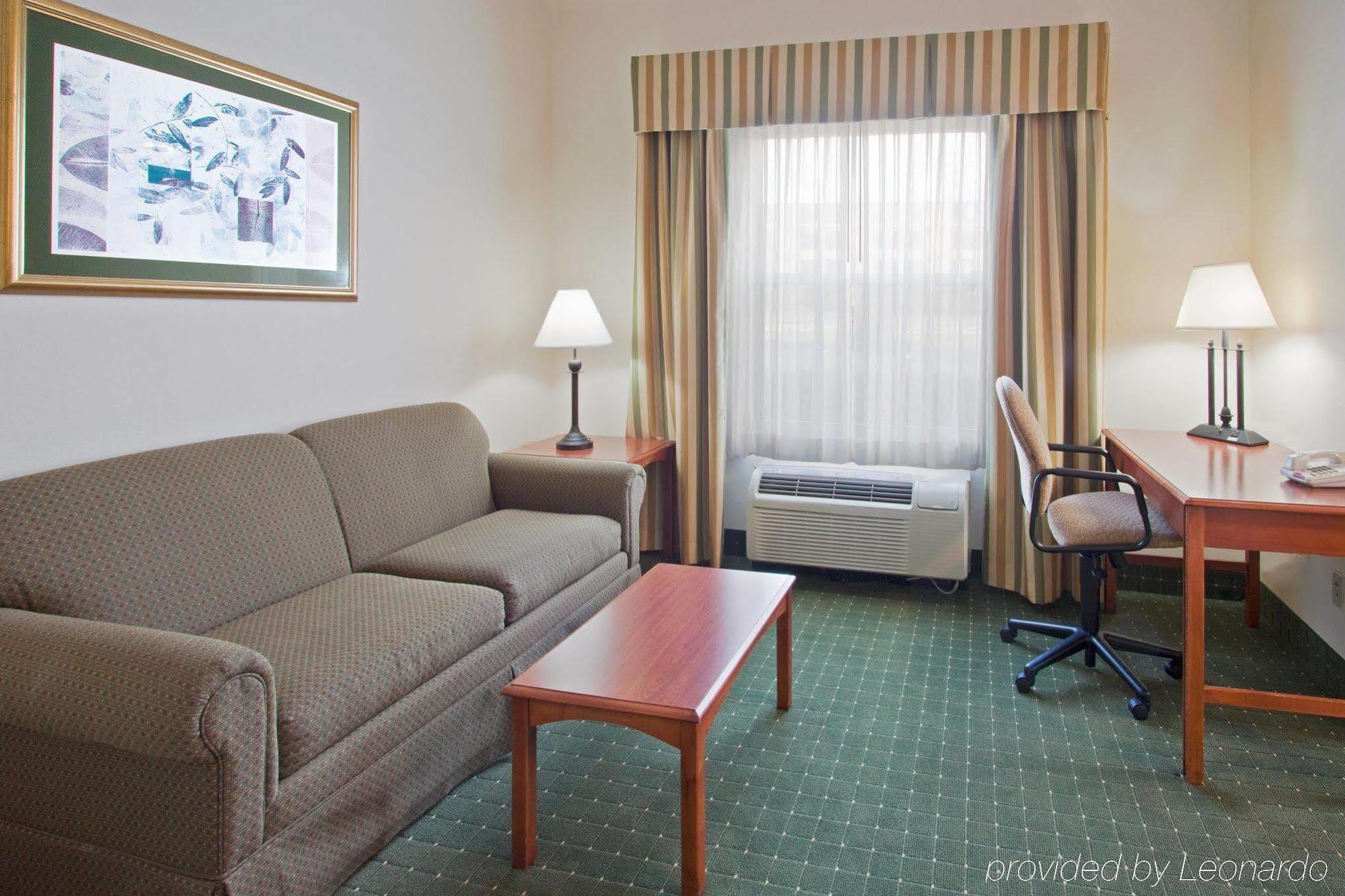 Holiday Inn Express & Suites Orlando International Airport, An Ihg Hotel מראה חיצוני תמונה